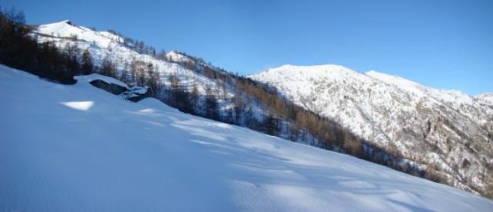 panorama da alpe del Prete vs uja Ingria
