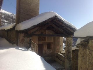 breve giretto con gli sci nel paesino di Chesta