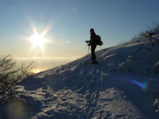 neve, cielo, mare e luce