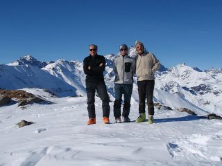 tre Evergreen in punta