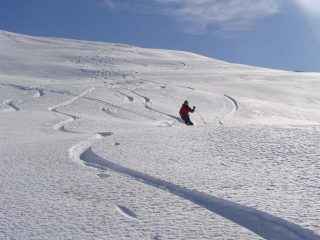 poche traccie di discesa.