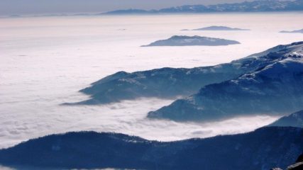Isole nel mare di nubi.....