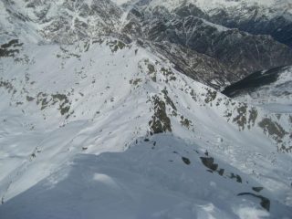 il breve tratto della cresta finale da percorrere a piedi