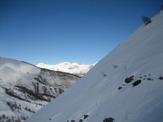 La parte bassa  che  è più ripida.
