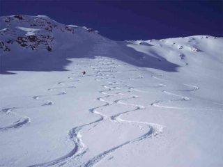Il canale tra le due cime