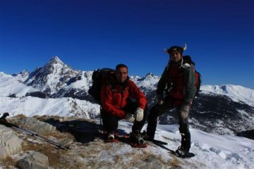 I miei soci in vetta con il re a far da sfondo