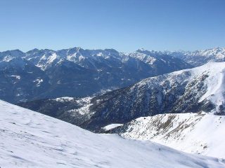 Dalla cima verso il gruppo Orsiera-Rocciavré