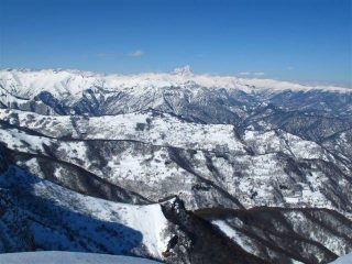 Uno sguardo verso il Monviso