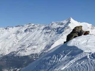 la ns. meta con sfondo del Rocciamelone