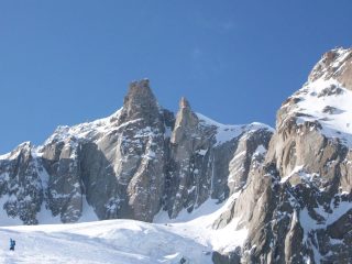 il Gros Rognon con a destra la splendida linea di Andy Parkyn