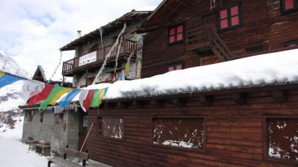 il Rifugio Ferraro a Resy (14-2-2010)