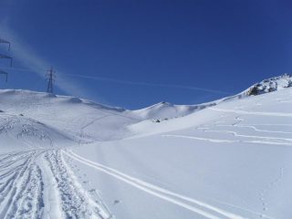 a 10 minuti dal colle con traccia evidente