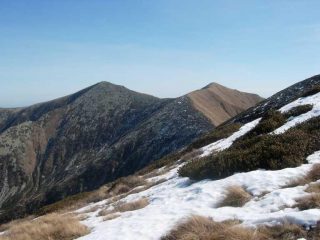 La Punta dell'Aquila vista salendo al Monte Uja