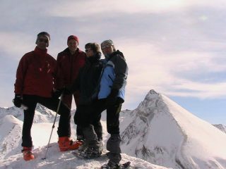 Il gruppo in vetta(al centro il presidente)