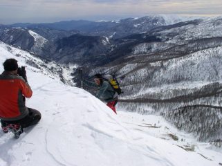 il superamento della cornice