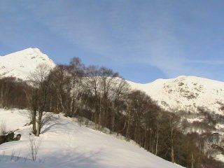 A destra la Sourela e a sinistra la Torretta del Prete