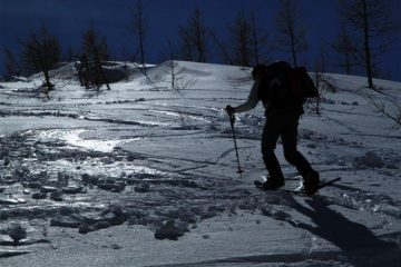 In salita sul crestone prima della Pointe de Viole