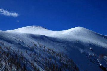 La quota e la punta Est visti dal costone di salita