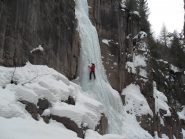 Cascata a dx in fondo (3+)