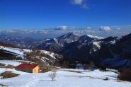 Rifugio Savona e dietro il Monte Galero