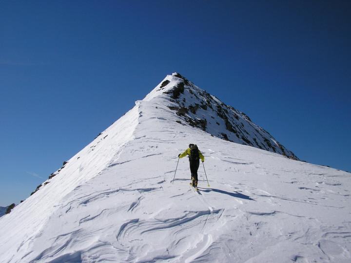 Cresta finale per la cima