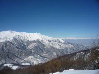 Bisalta e più in là il buon Monviso