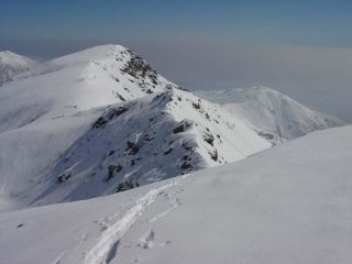 Cresta finale, in fondo Lion e Bossola