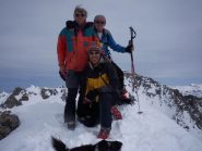 foto gruppo in vetta