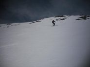 il tratto ripido, neve ancora discreta   