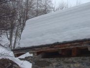 Strati di neve al capanno di Merdovine