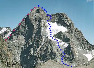 In blu via normale, in rosso cresta nord