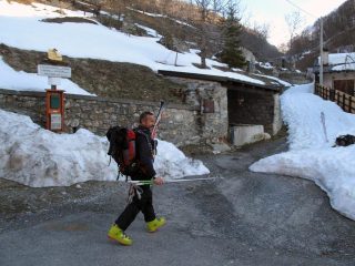 Partenza da S. Giacomo, la neve c'è da subito