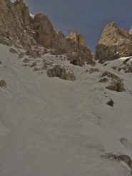 s'intravede il canale (in alto a dx)