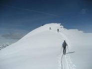 in prossimità della cima
