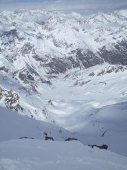 il vallone d'Entrelor dall'anticima