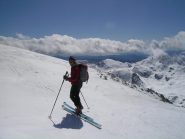 Là-bas, la cote d'azur...