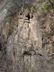 L'uscita del divertente muretto di IV a metà della Via Normale