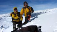 Stelvio e Massimo in vetta (autoscatto) (5-4-2010)
