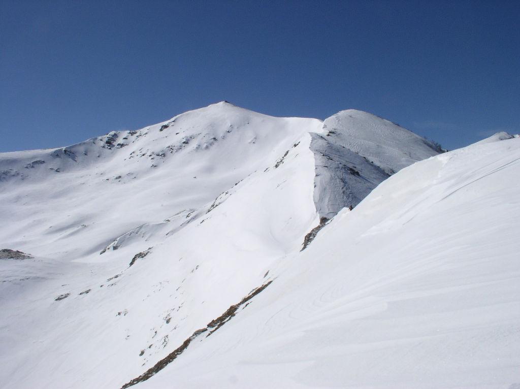 la cima da circa metà cresta