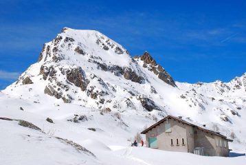 al ref. des Merveillles 2111 m