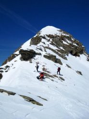 Breve cresta di misto per giungere in vetta