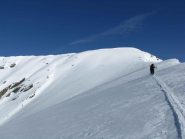 in marcia verso la cima
