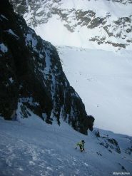 Lucio nordeggia nella parte bassa