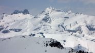 panorami dalla cima : Pic Nord e Sud de la Font Sancte (11-4-2010)