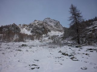 la parte bassa:si nota la poca neve..