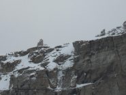 50 metri sotto il colle