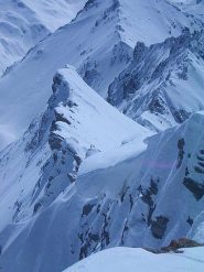 la cresta verso sud (notare il naso nevoso!)