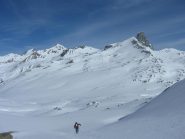 Sullo sfondo il Roc della Niera