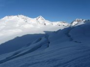 l'Ewigschneefeld, sullo sfondo Monch ed Eiger