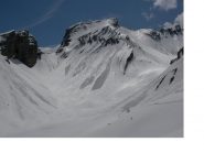 Corrugamenti rocciosi di questa bizzarra montagna.